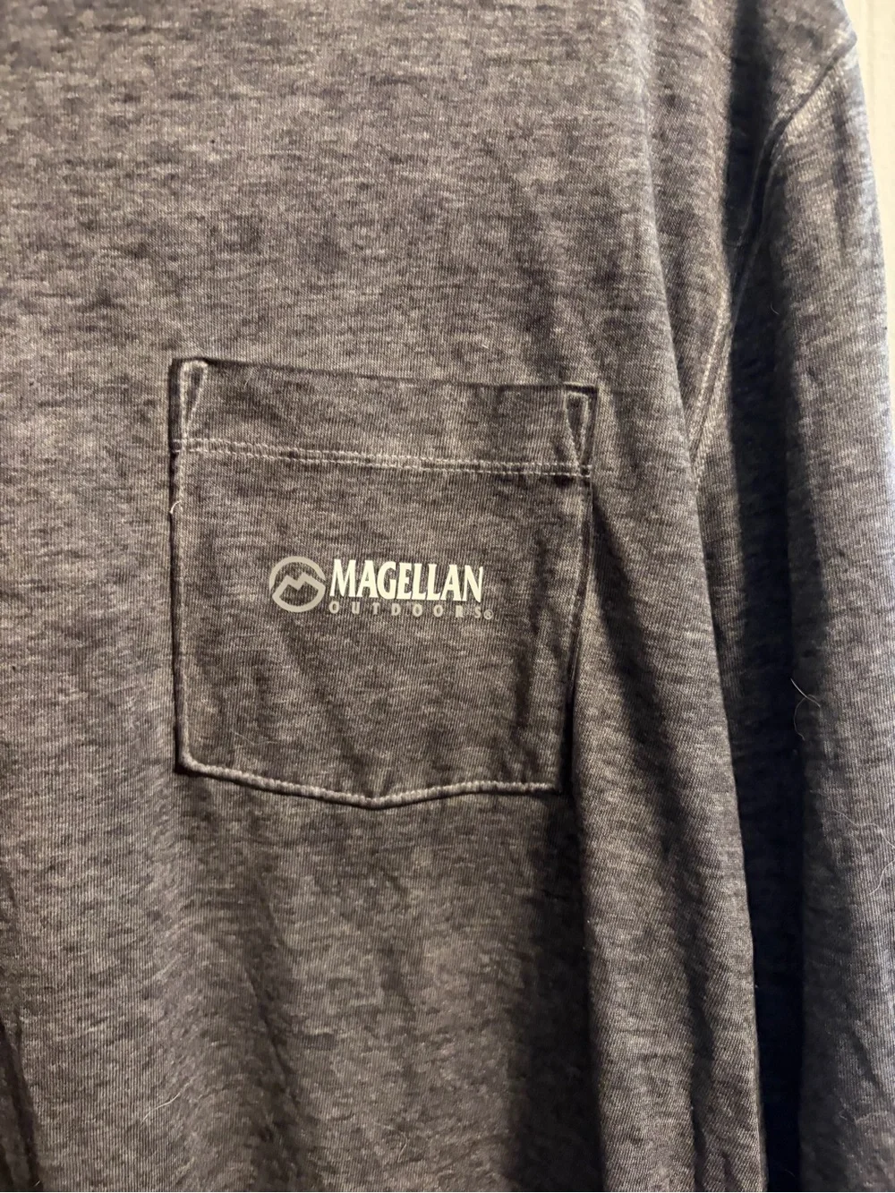 Magellan Outdoors Men’s Long Sleeve Pocket Tee - Heather Charcoal